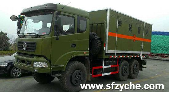 東風(fēng)6驅(qū)越野防爆車