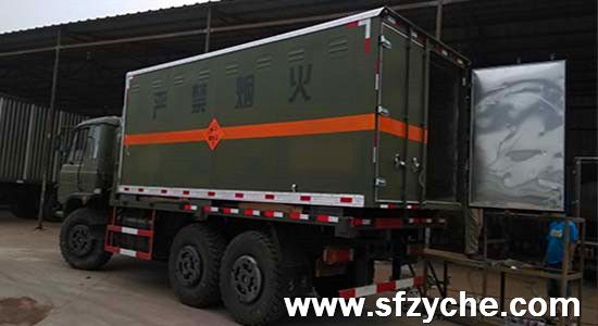 東風(fēng)6驅(qū)越野防爆車