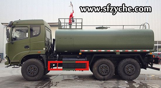 六驅(qū)越野消防灑水車(chē)