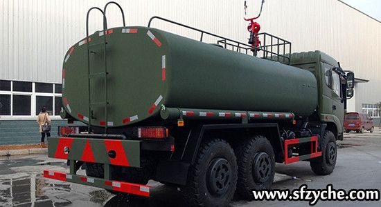 六驅(qū)越野消防灑水車(chē)