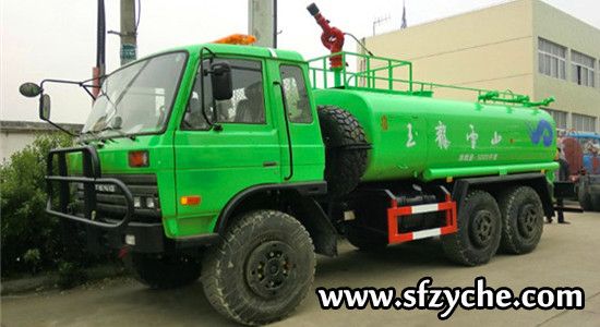 東風(fēng)六驅(qū)園林綠化噴灑車