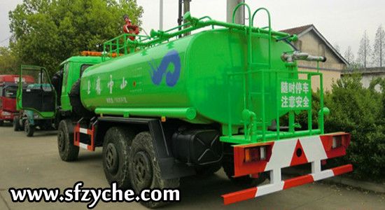 東風(fēng)六驅(qū)園林綠化噴灑車