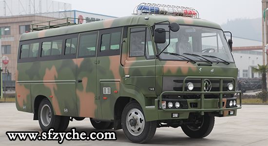 EQ6680ZT型四驅(qū)客車