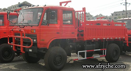 東風(fēng)沙豹EQ2090NX70D沙漠越野汽車