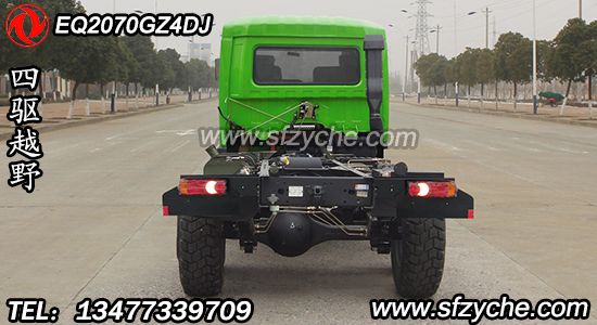 EQ2070GZ4DJ型平頭四驅(qū)越野底盤(pán)