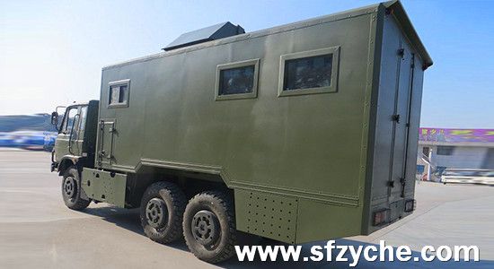 六驅(qū)越野炊事車