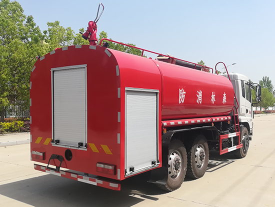 東風(fēng)新款六驅(qū)越野森林消防車