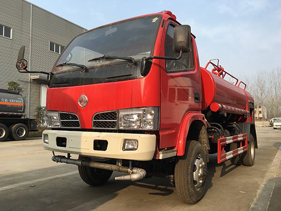 東風(fēng)小霸王四驅(qū)森林消防水罐車