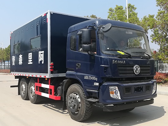 東風國五新款六驅越野廂式車