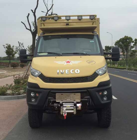 進(jìn)口依維柯 New Daily 4X4 四驅(qū)越野房車