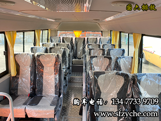 東風天錦23座四驅越野客車